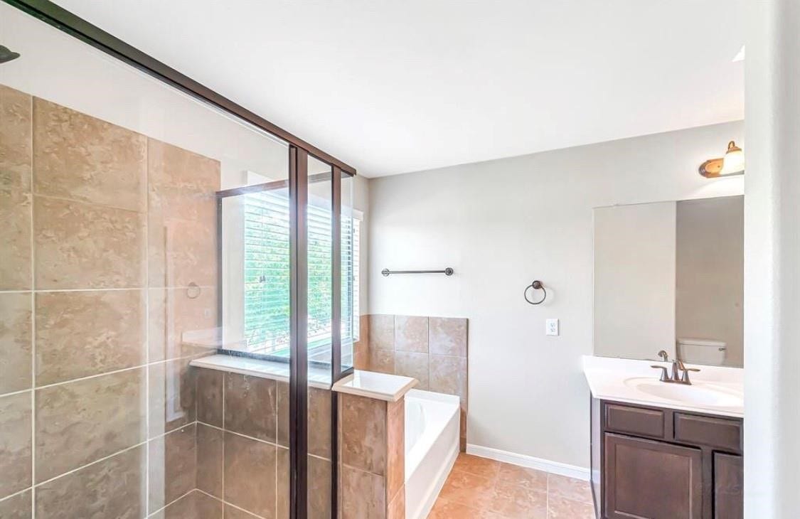 6043 Shelbourne Park Lane, Houston, TX 77084 6043 Shelbourne Park Lane, Houston, TX 77084