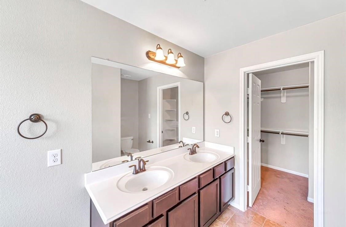 6043 Shelbourne Park Lane, Houston, TX 77084 6043 Shelbourne Park Lane, Houston, TX 77084