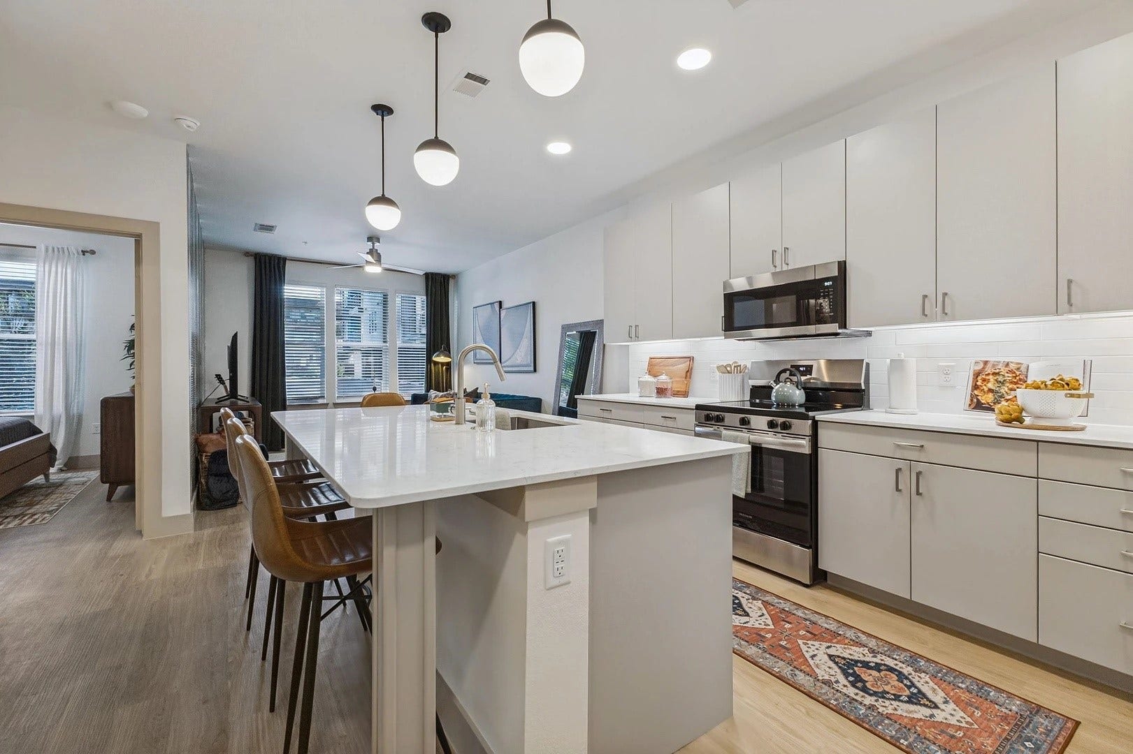 1506 N Prairie Avenue, #104, Dallas, TX 75204 8 Weeks Free on 15 Month Leases