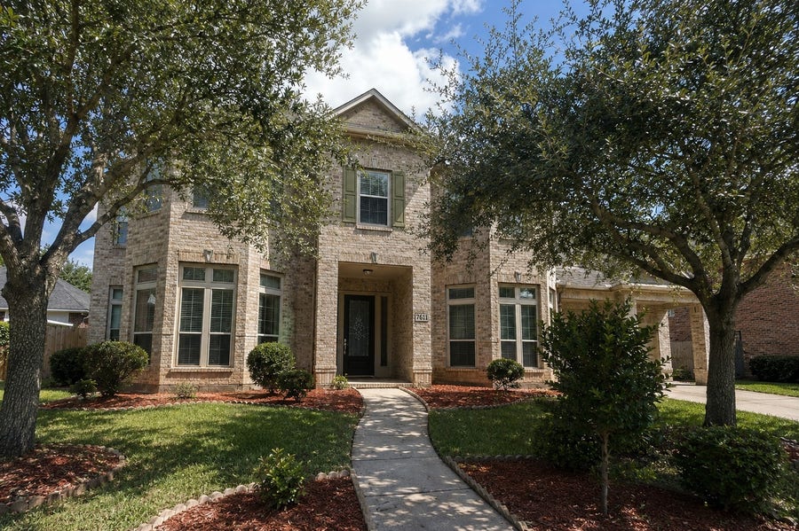 Property photo for 7611 Herndon Place, Sugar Land, TX
