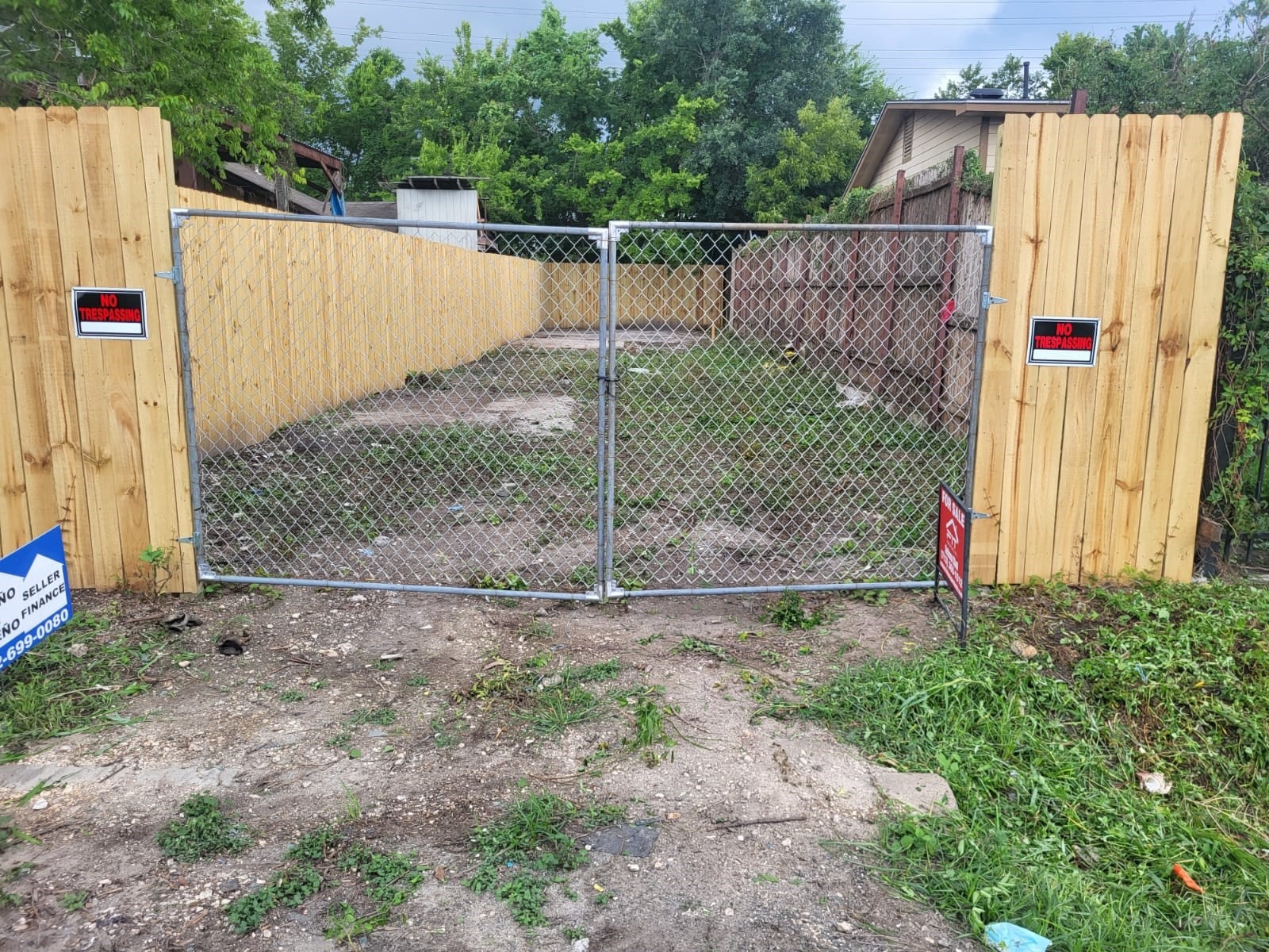 629 E 37th St Street, Houston, TX 77022 629 E 37th St Street, Houston, TX 77022