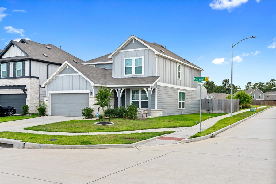 Property photo for 23439 Wrexham Street, Spring, TX