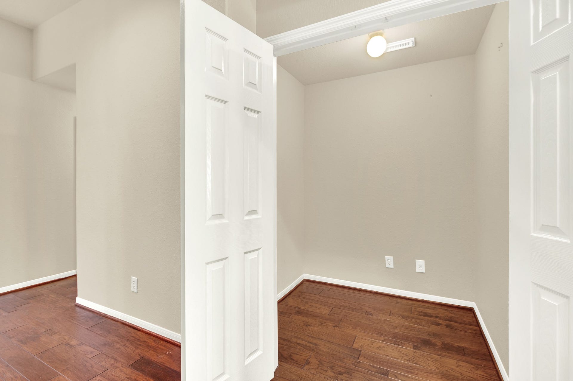 9226 Fernwillow Drive, Spring, TX 77379