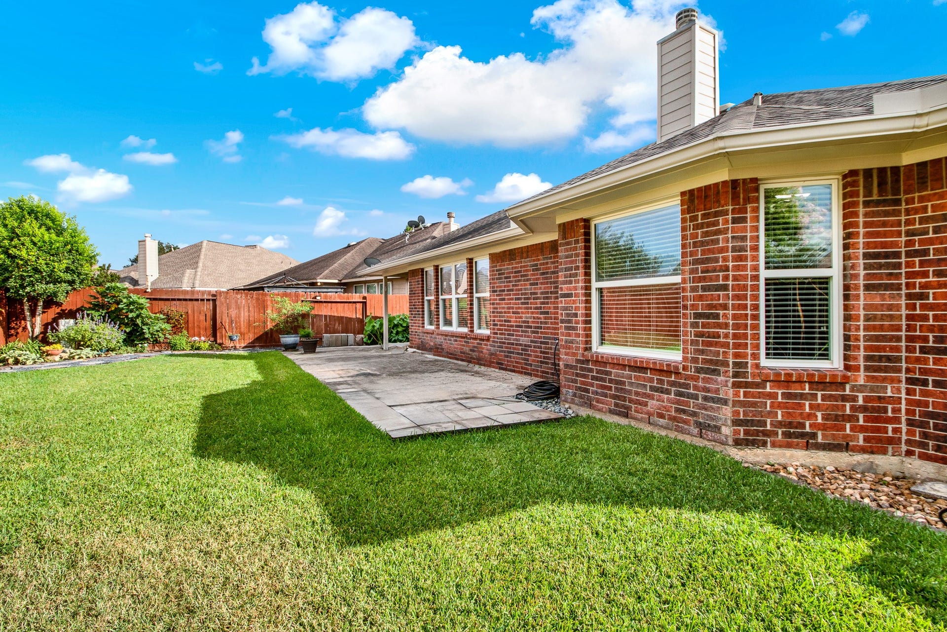 9226 Fernwillow Drive, Spring, TX 77379
