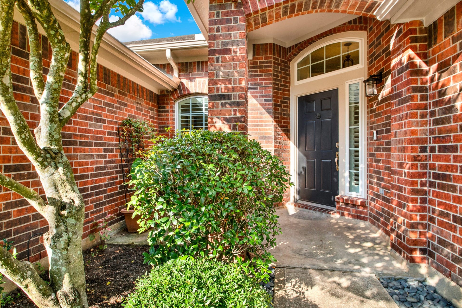 9226 Fernwillow Drive, Spring, TX 77379