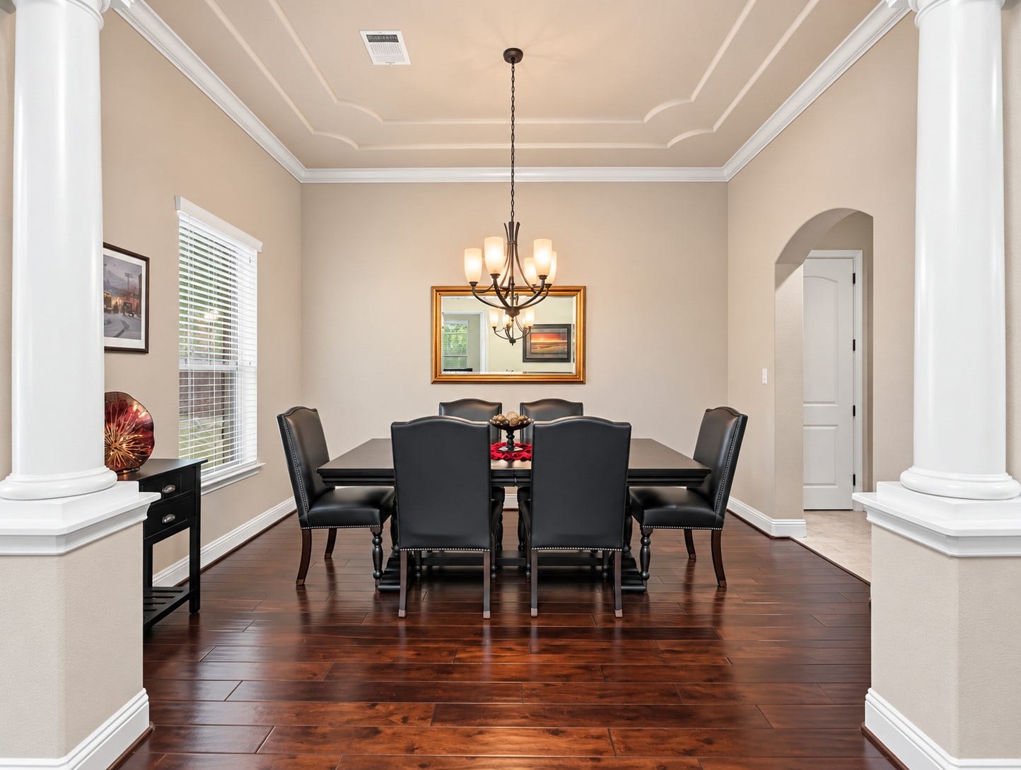 59 Tioga Place, Tomball, TX 77375 The large formal dining room provides the room to make special occasions feel a little more memorable. Add a grand formal dining table to this lovely space.