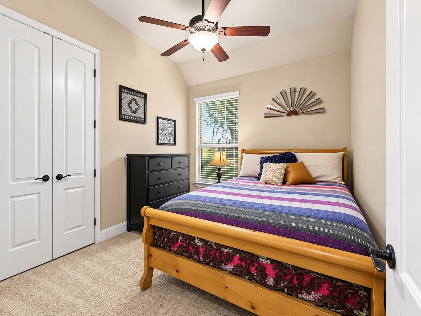 59 Tioga Place, Tomball, TX 77375 A spacious secondary bedroom offers flexibility for family members, guests, or a room tailored to your needs.
Make this space a comfortable bedroom, a creative retreat, or a welcoming room for visiting family, with a private full bath nearby.