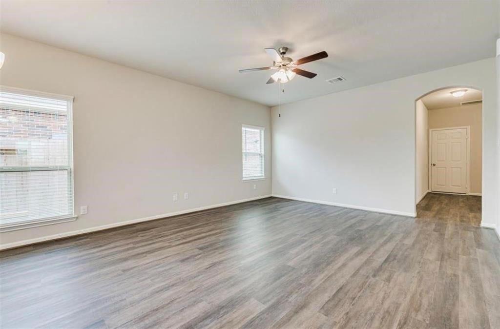 10438 Junction Peak Drive, Rosharon, TX 77583