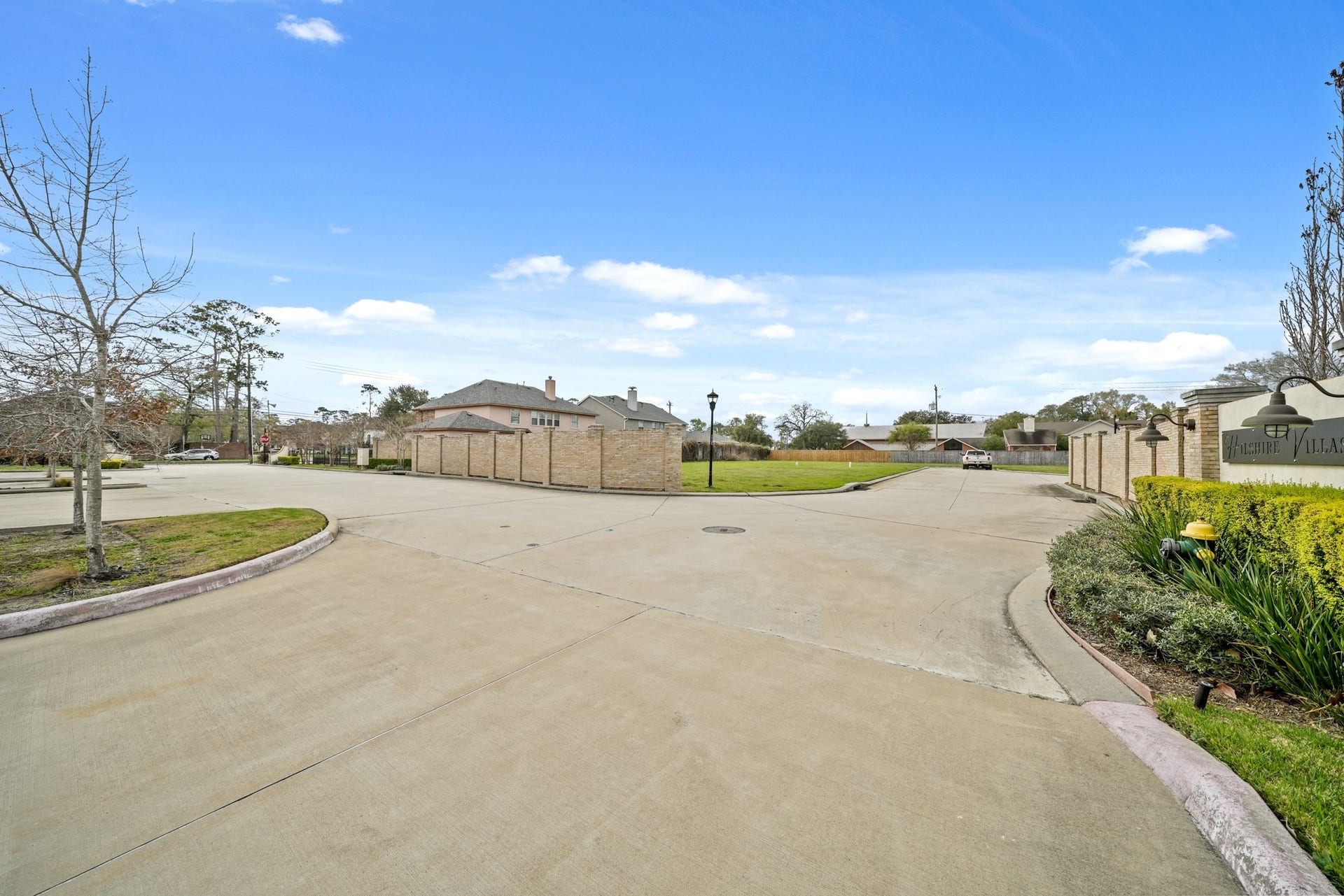 7903 S Villa Circle, Hilshire Village, TX 77055 7903 S Villa Circle, Hilshire Village, TX 77055