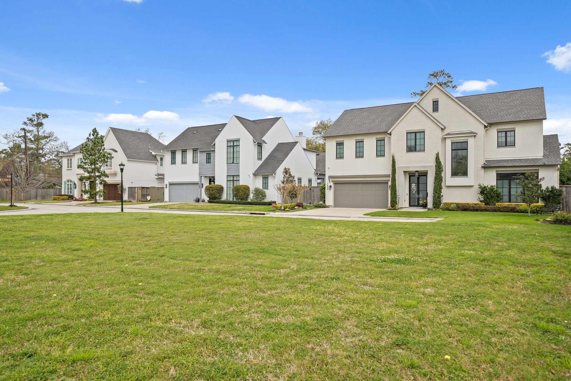 7903 S Villa Circle, Hilshire Village, TX 77055 7903 S Villa Circle, Hilshire Village, TX 77055