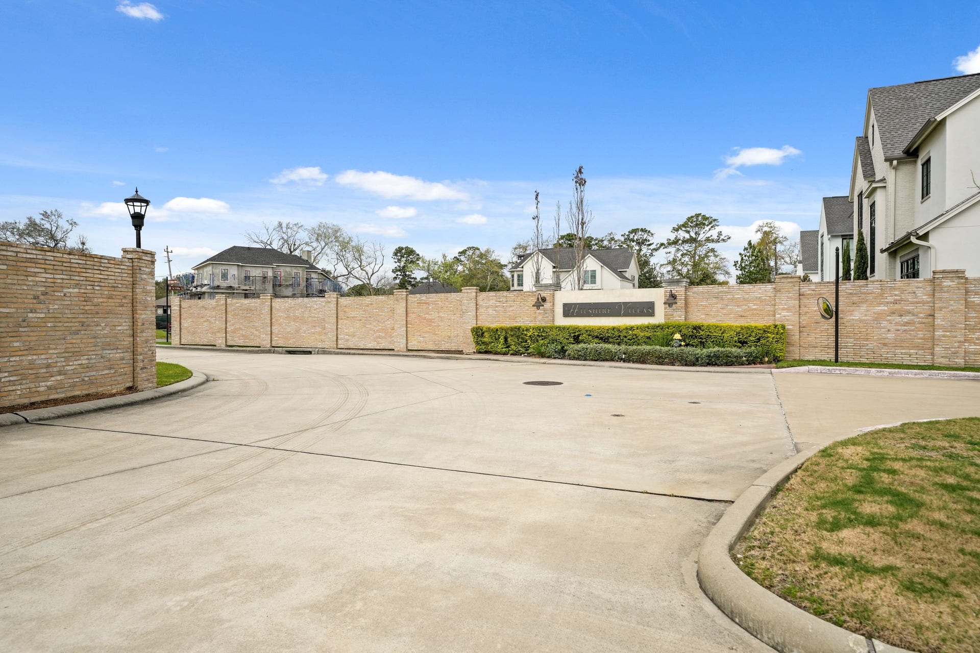 7903 S Villa Circle, Hilshire Village, TX 77055 7903 S Villa Circle, Hilshire Village, TX 77055