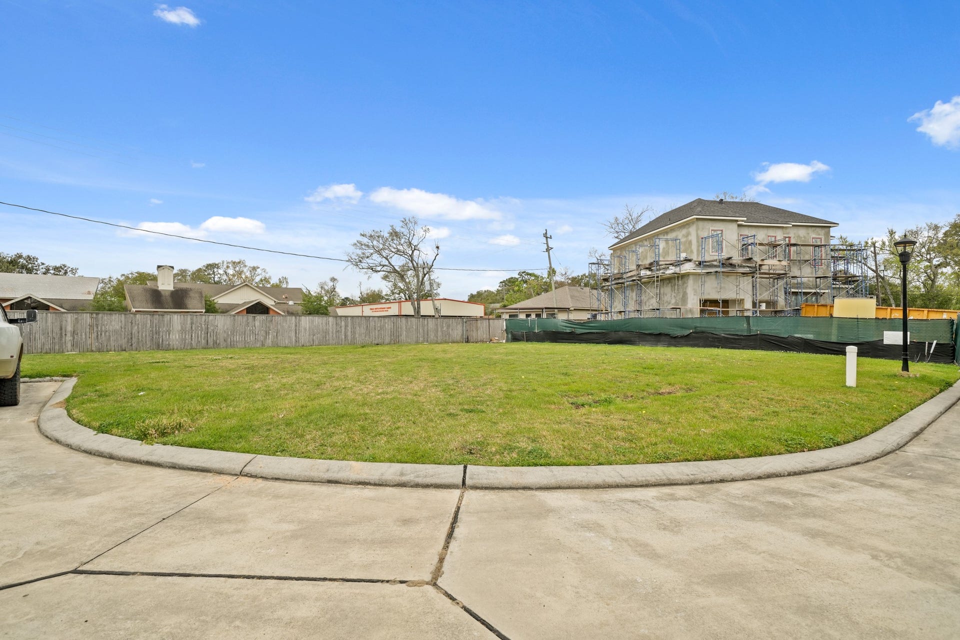 7903 S Villa Circle, Hilshire Village, TX 77055 7903 S Villa Circle, Hilshire Village, TX 77055