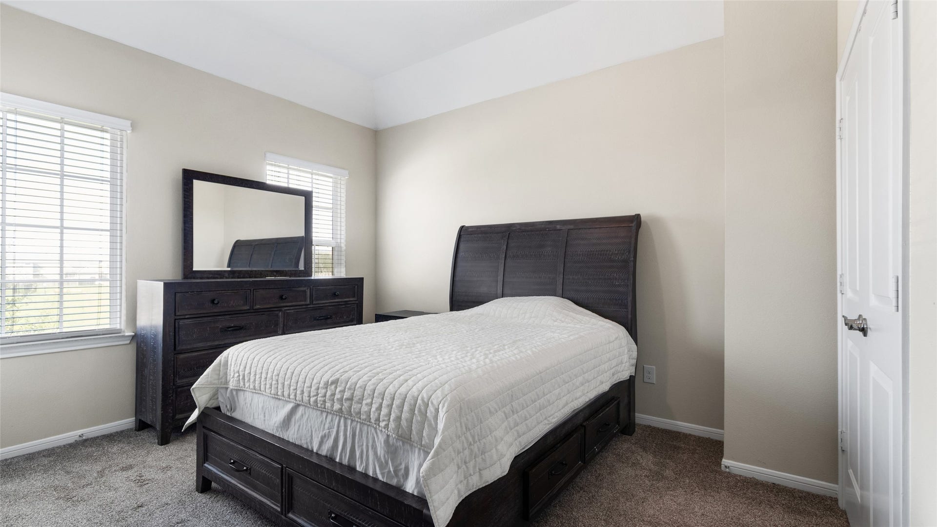 3221 Pepper Stone Court, League City, TX 77539 3221 Pepper Stone Court, League City, TX 77539