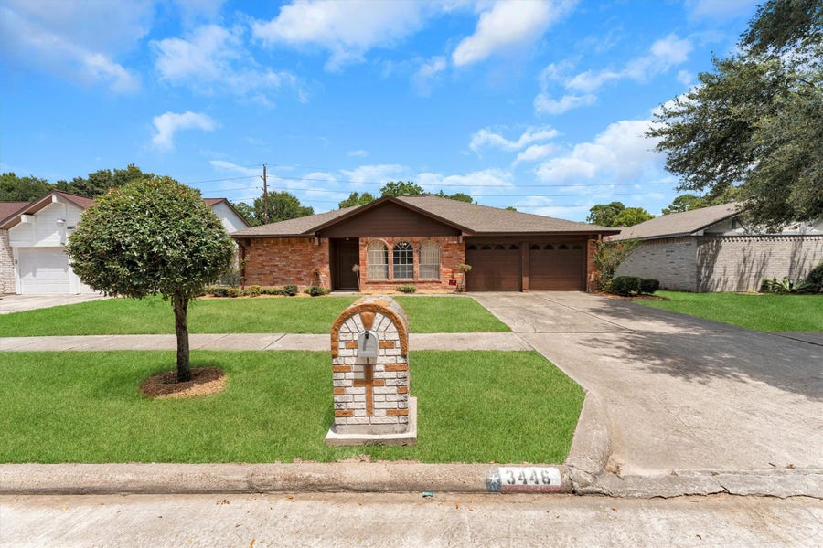 Property photo for 3446 Cheaney Drive, Houston, TX