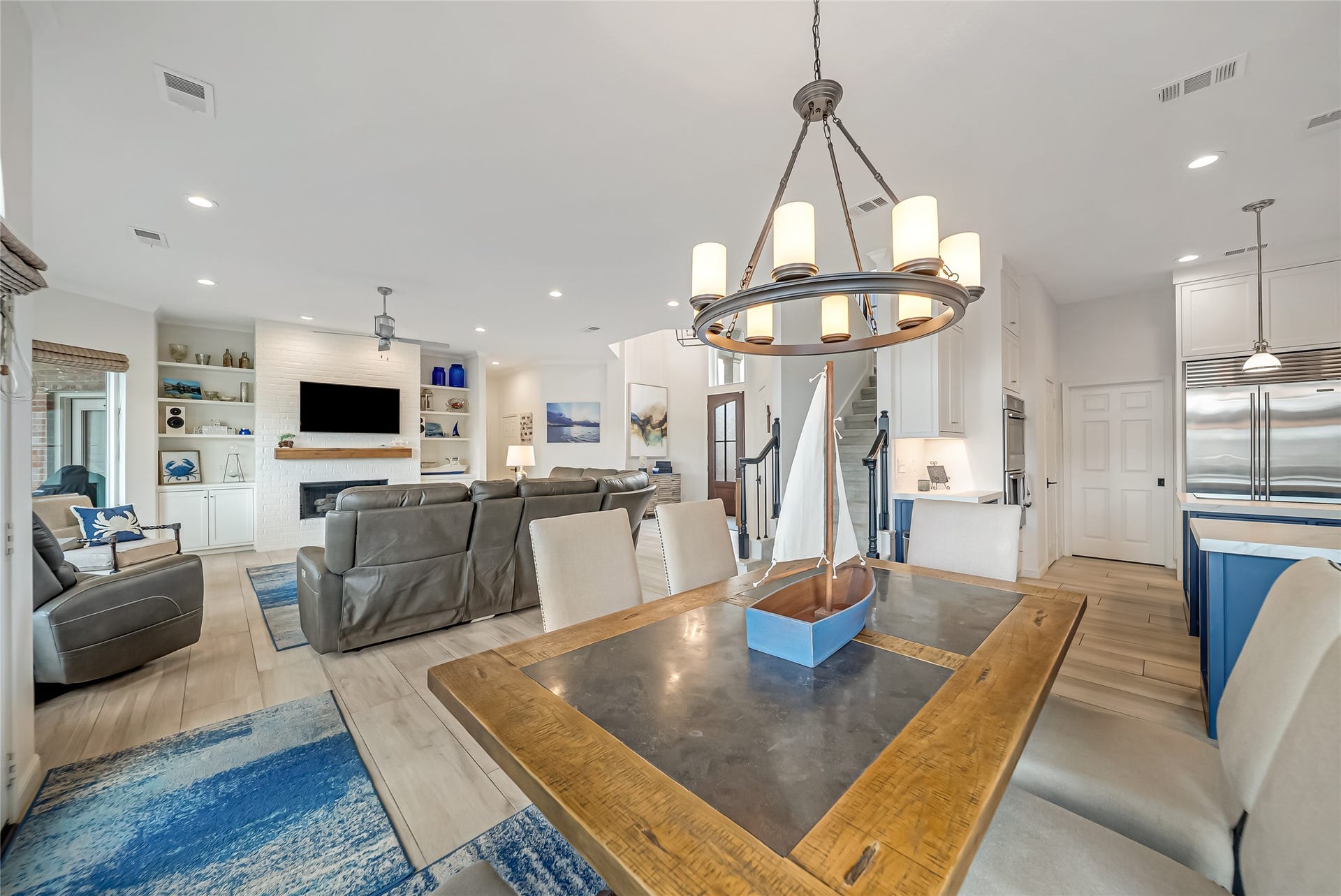 318 Bayshore Drive, Montgomery, TX 77356 From every angle, the home's thoughtfully designed layout creates an impressive sense of openness, making entertaining effortless and everyday living feel spacious and inviting.