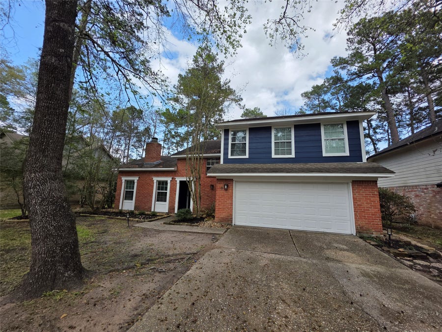 Property photo for 8 Fawnchase Court, The Woodlands, TX