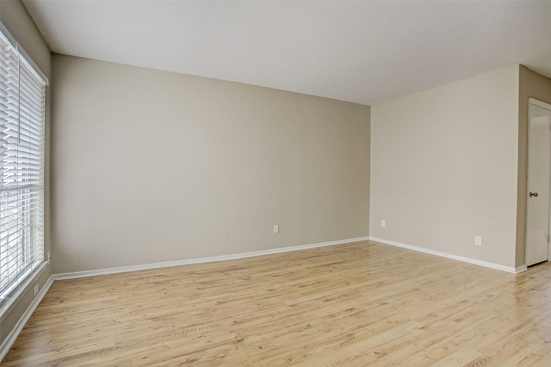 513 Ridge Street, #12, Houston, TX 77009 513 Ridge Street, #12, Houston, TX 77009