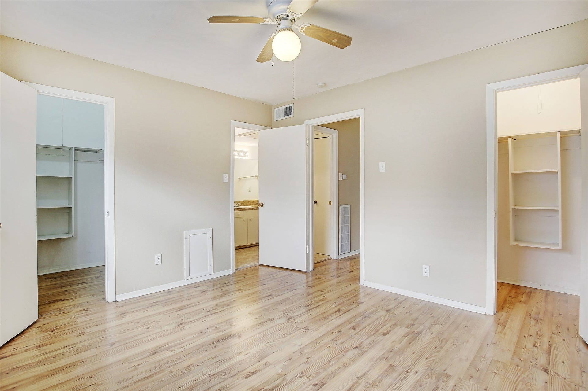 513 Ridge Street, #12, Houston, TX 77009 513 Ridge Street, #12, Houston, TX 77009