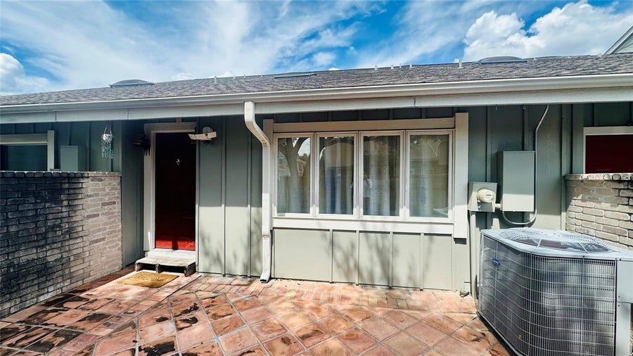 Property photo for 12948 Greenway Chase Court, Houston, TX