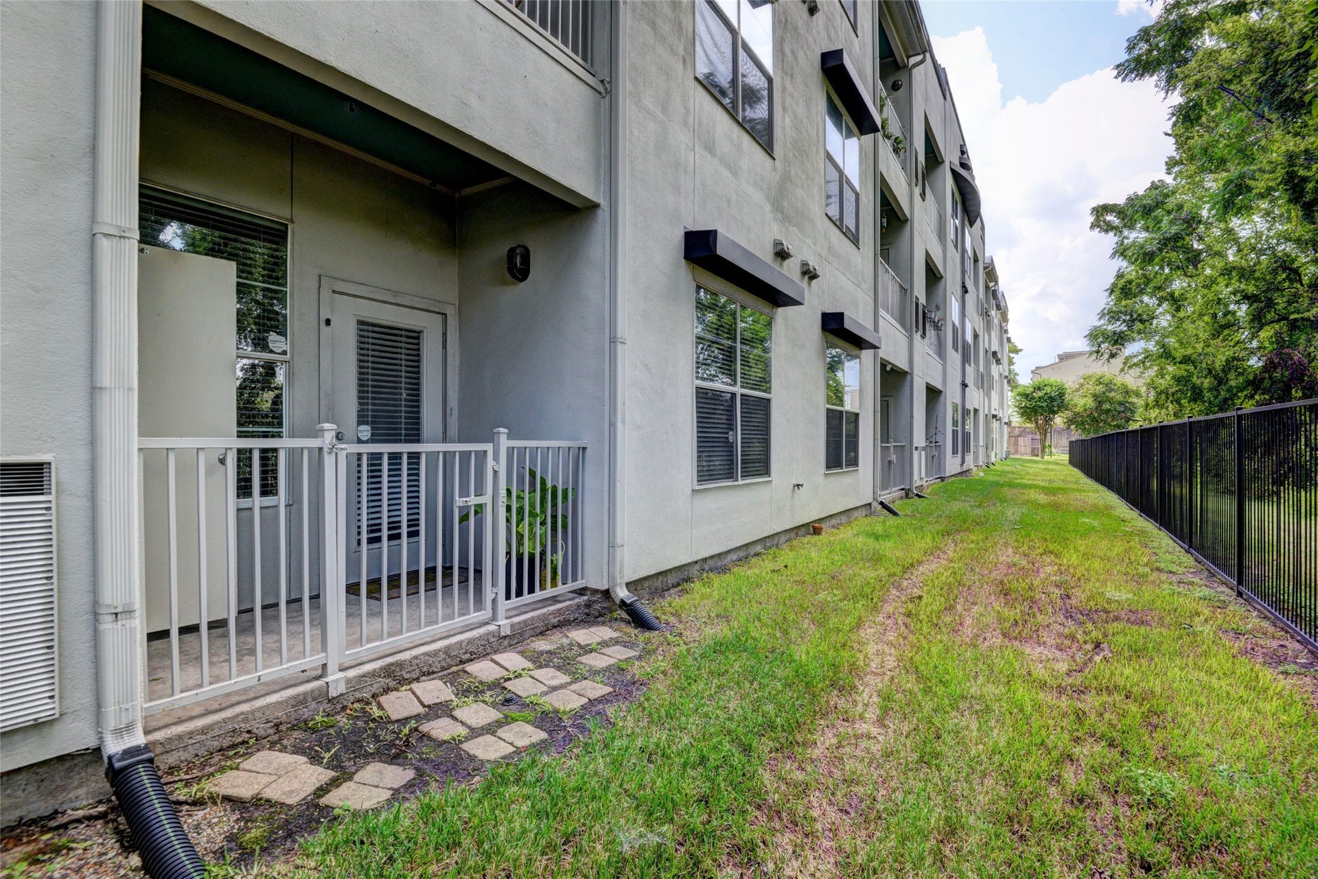 1441 East Street, #107, Houston, TX 77007