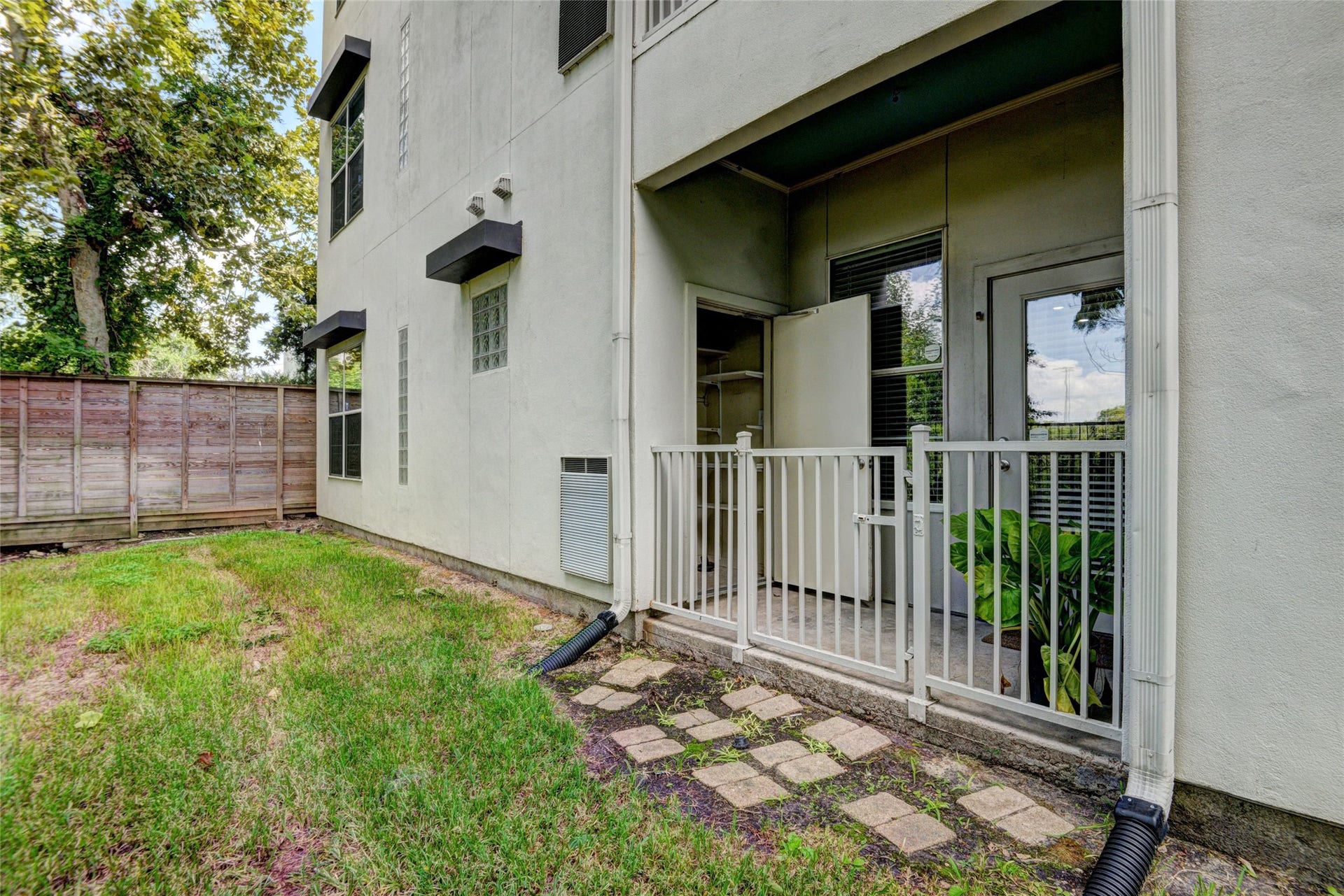 1441 East Street, #107, Houston, TX 77007