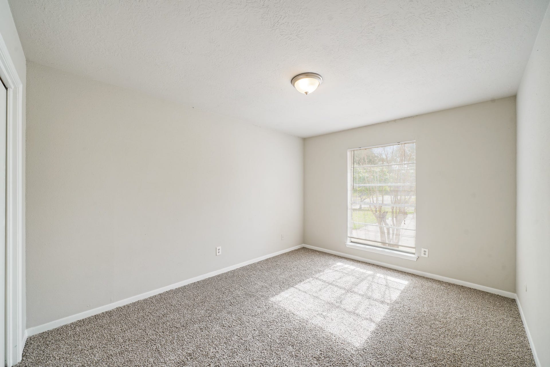 2402 Hilton Head Drive, Missouri City, TX 77459 2402 Hilton Head Drive, Missouri City, TX 77459