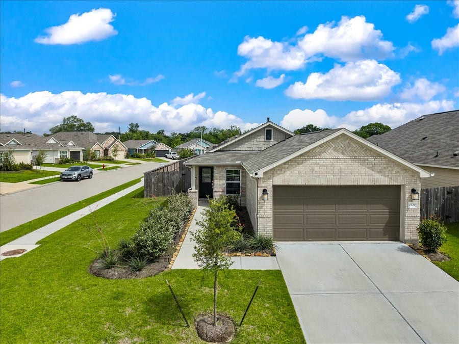 Property photo for 1224 Cavalry Junction Drive, Alvin, TX