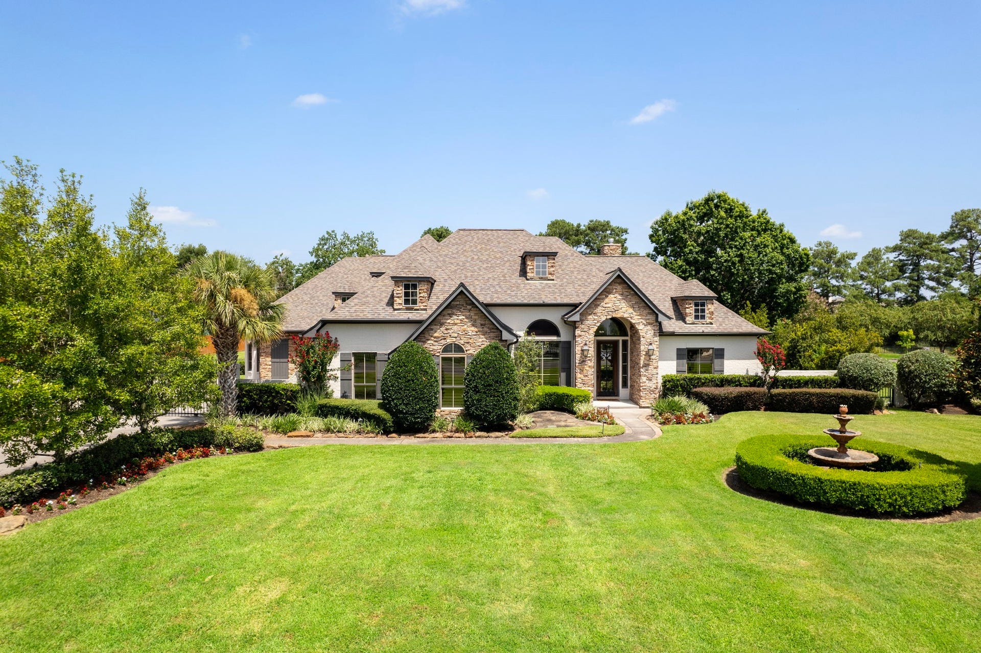 7930 Spring Village Drive, Spring, TX 77389 7930 Spring Village Drive, Spring, TX 77389