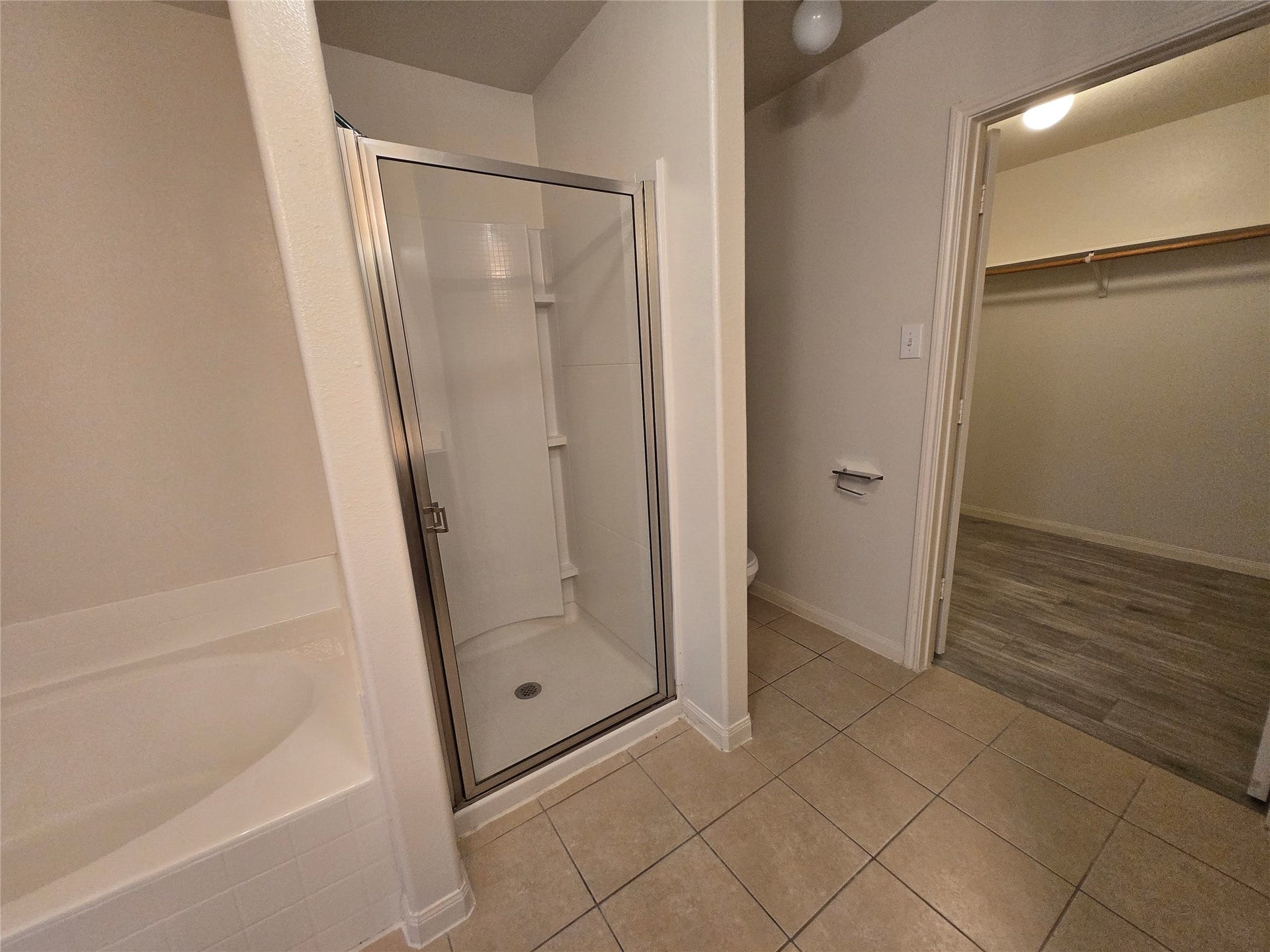9434 Sapphire Creek Lane, Rosharon, TX 77583 9434 Sapphire Creek Lane, Rosharon, TX 77583