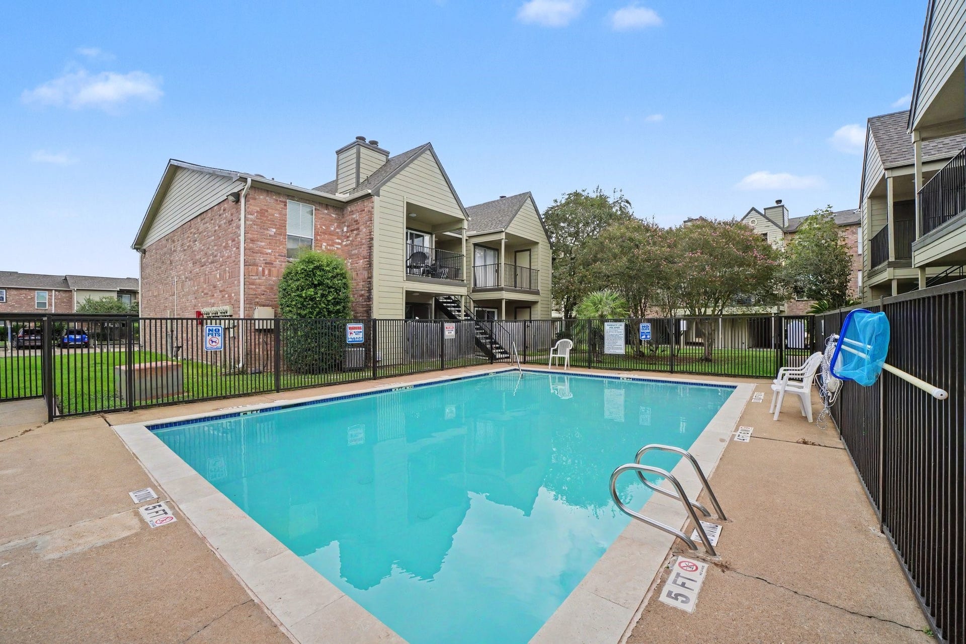 18800 Egret Bay Boulevard, #703, Webster, TX 77058