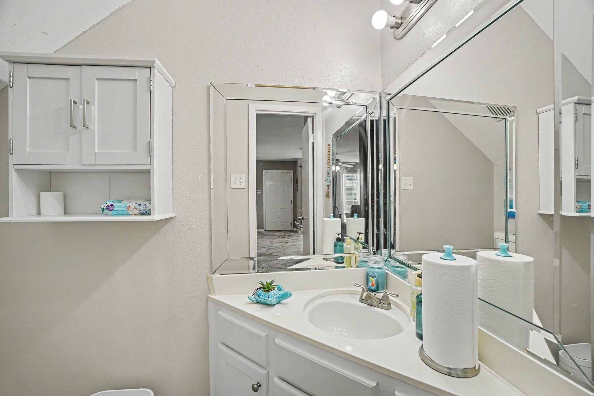 18800 Egret Bay Boulevard, #703, Webster, TX 77058