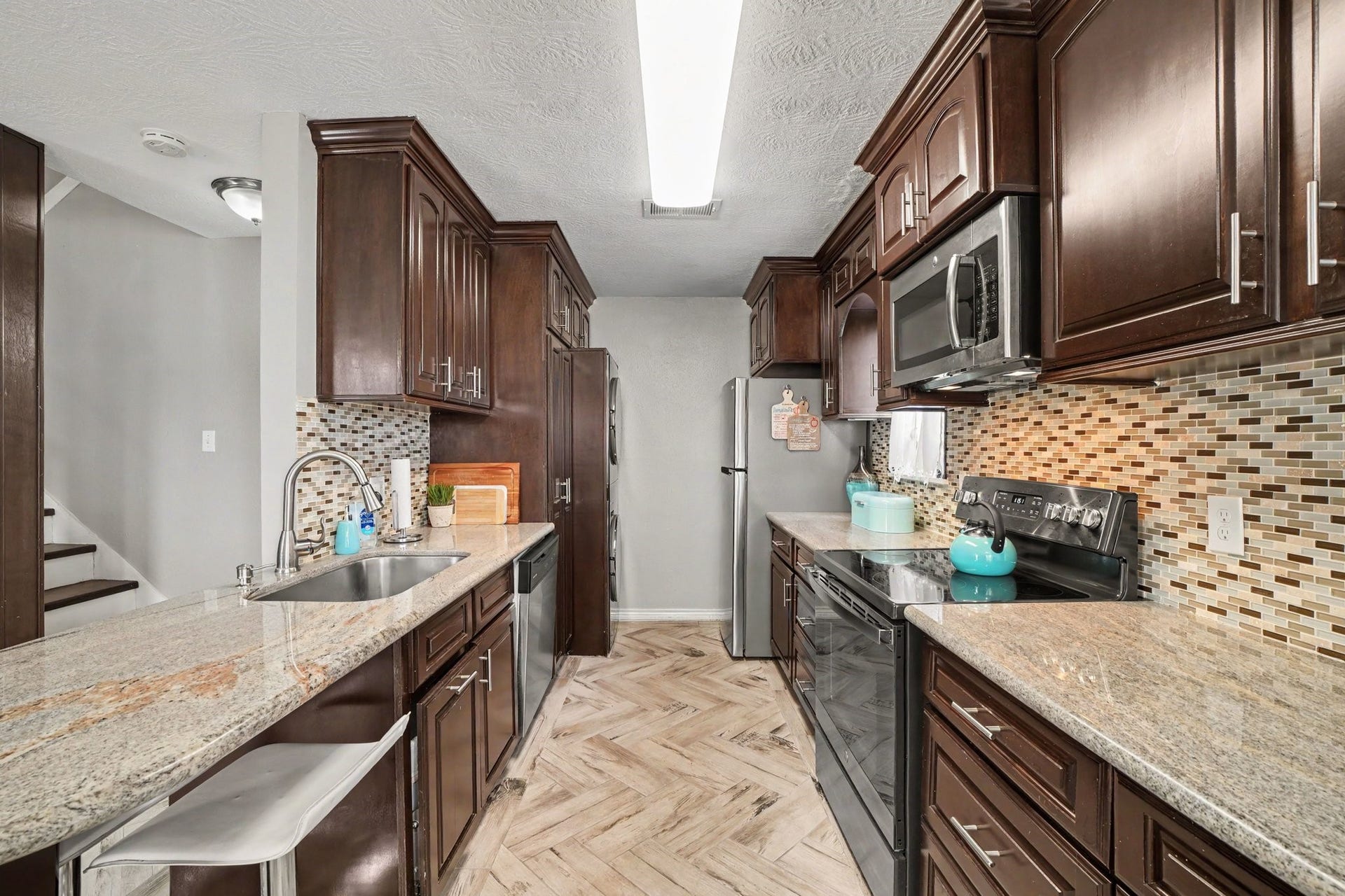18800 Egret Bay Boulevard, #703, Webster, TX 77058