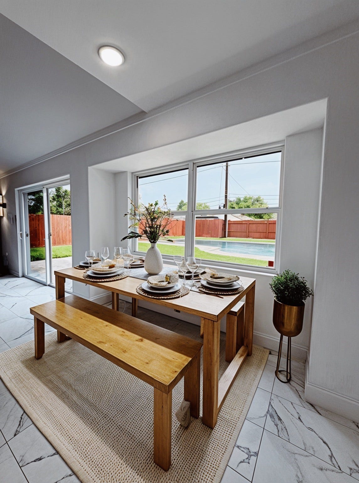 6035 Cartagena Street, Houston, TX 77035 Overlook the pool while eating casual meals or quick snacks.