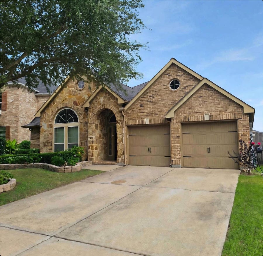 Property photo for 4622 Gingerwood Crest Court, Sugar Land, TX