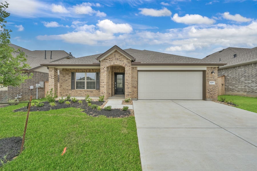 Property photo for 3609 Oakvale Drive, Conroe, TX