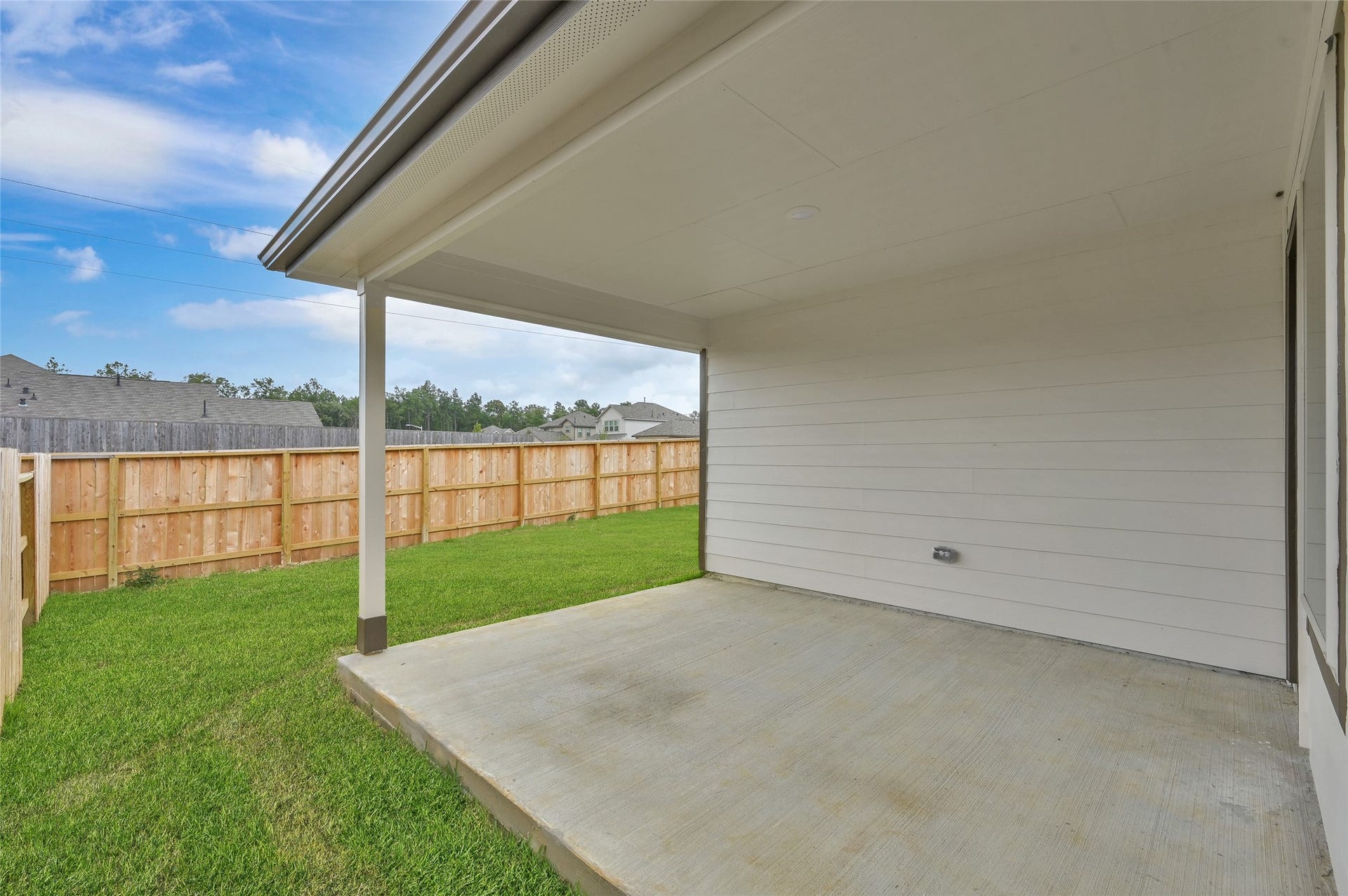 3609 Oakvale Drive, Conroe, TX 77301 3609 Oakvale Drive, Conroe, TX 77301