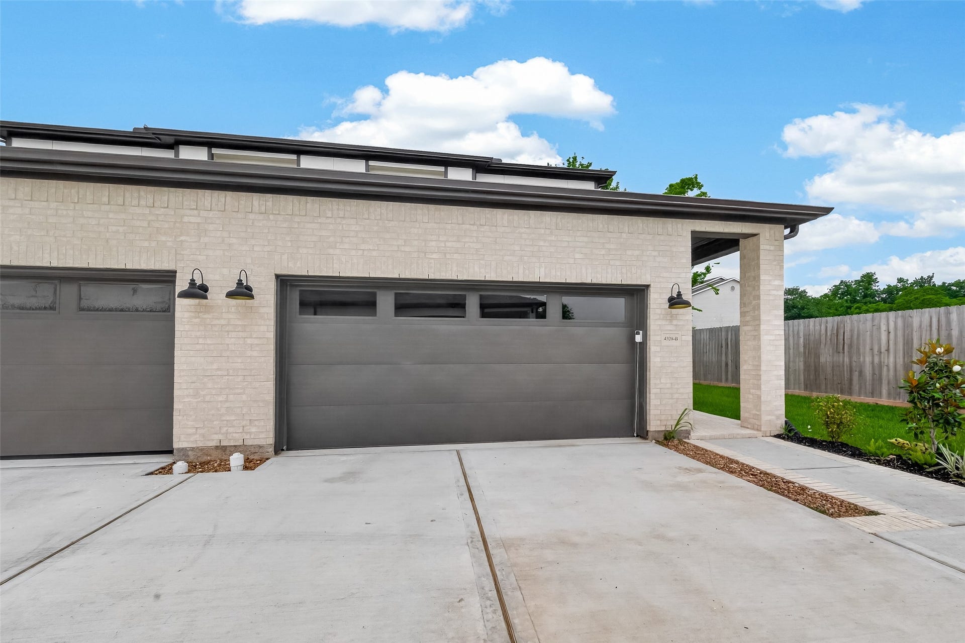 4328 Avron Drive, #A, Stafford, TX 77477 4328 Avron Drive, #A, Stafford, TX 77477