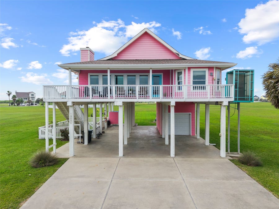 Property photo for 18806 Warrior Road, Galveston, TX