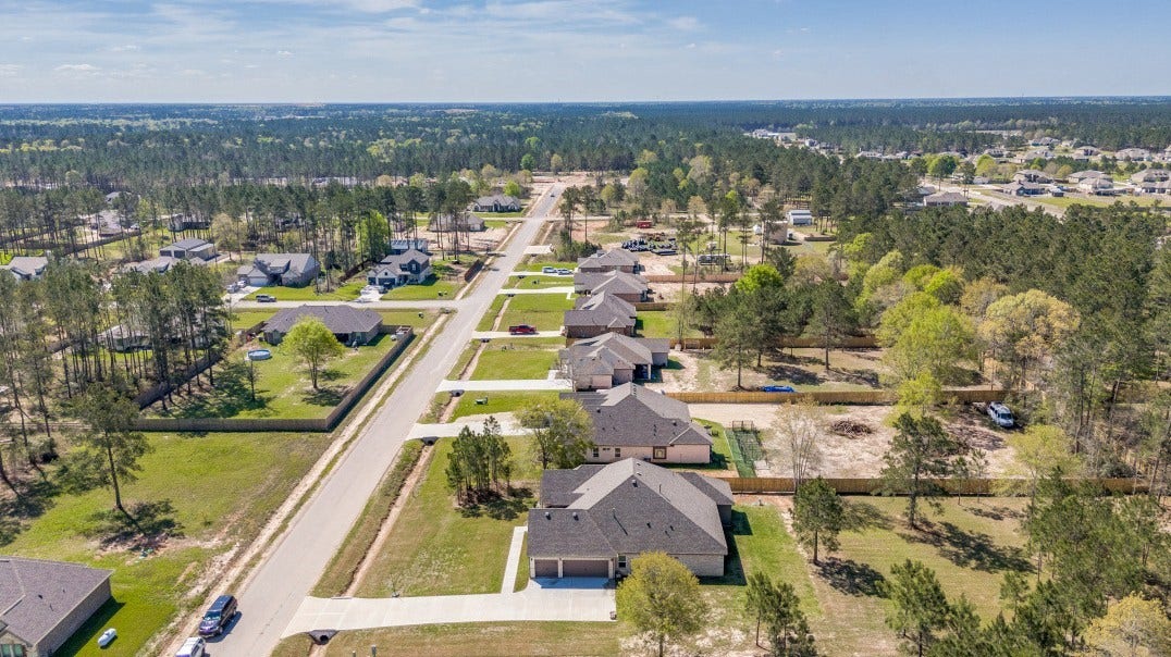 9741 Hardin St, Conroe, TX 77303