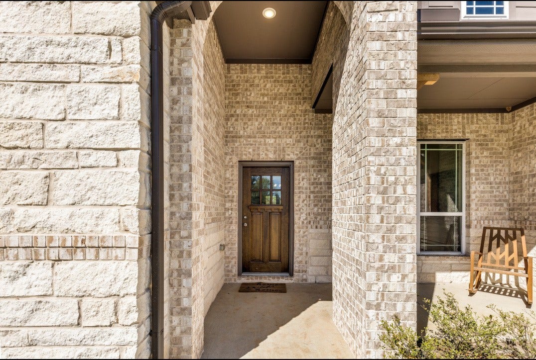 9741 Hardin St, Conroe, TX 77303
