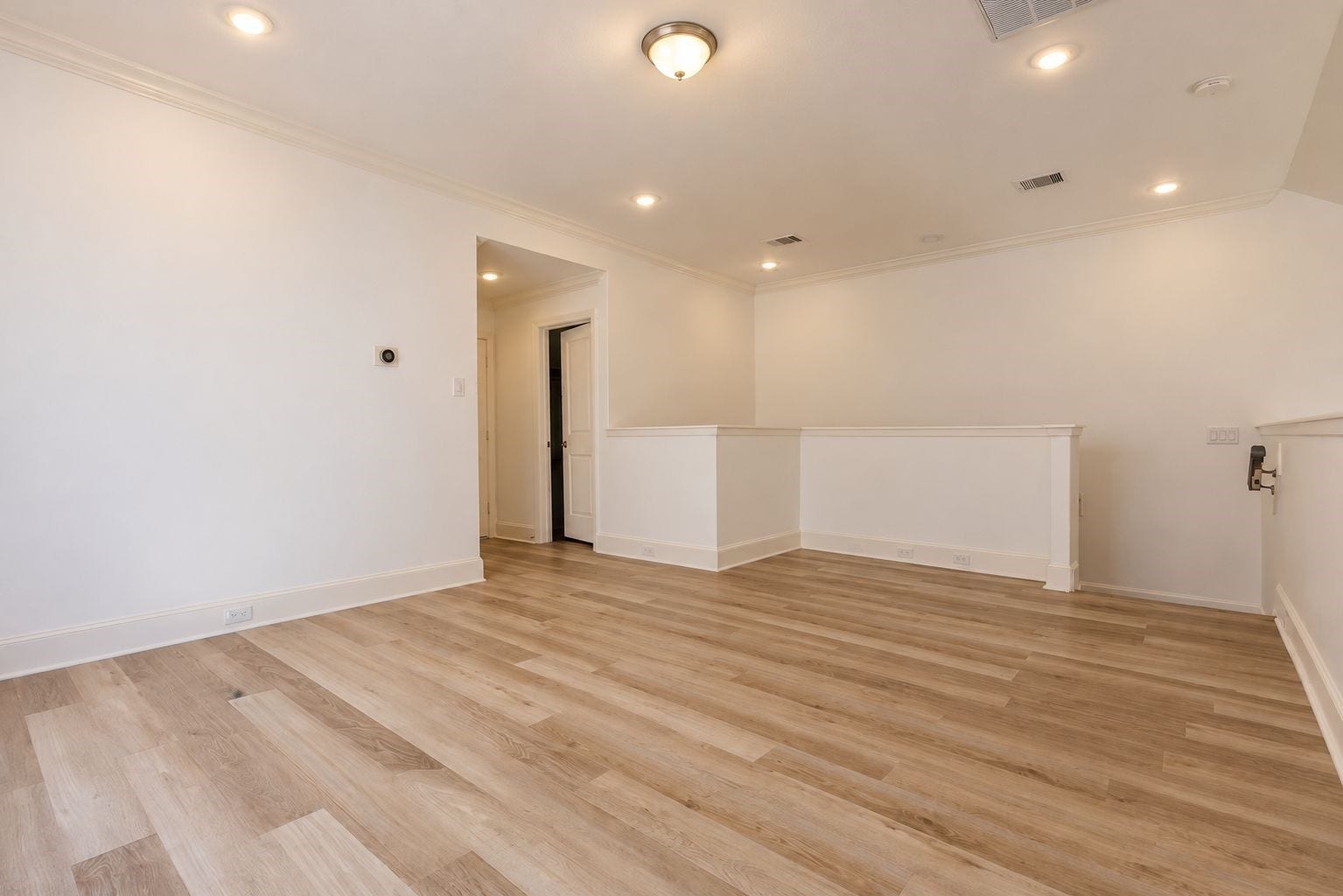2547 Rusk Street, Houston, TX 77003 2547 Rusk Street, Houston, TX 77003
