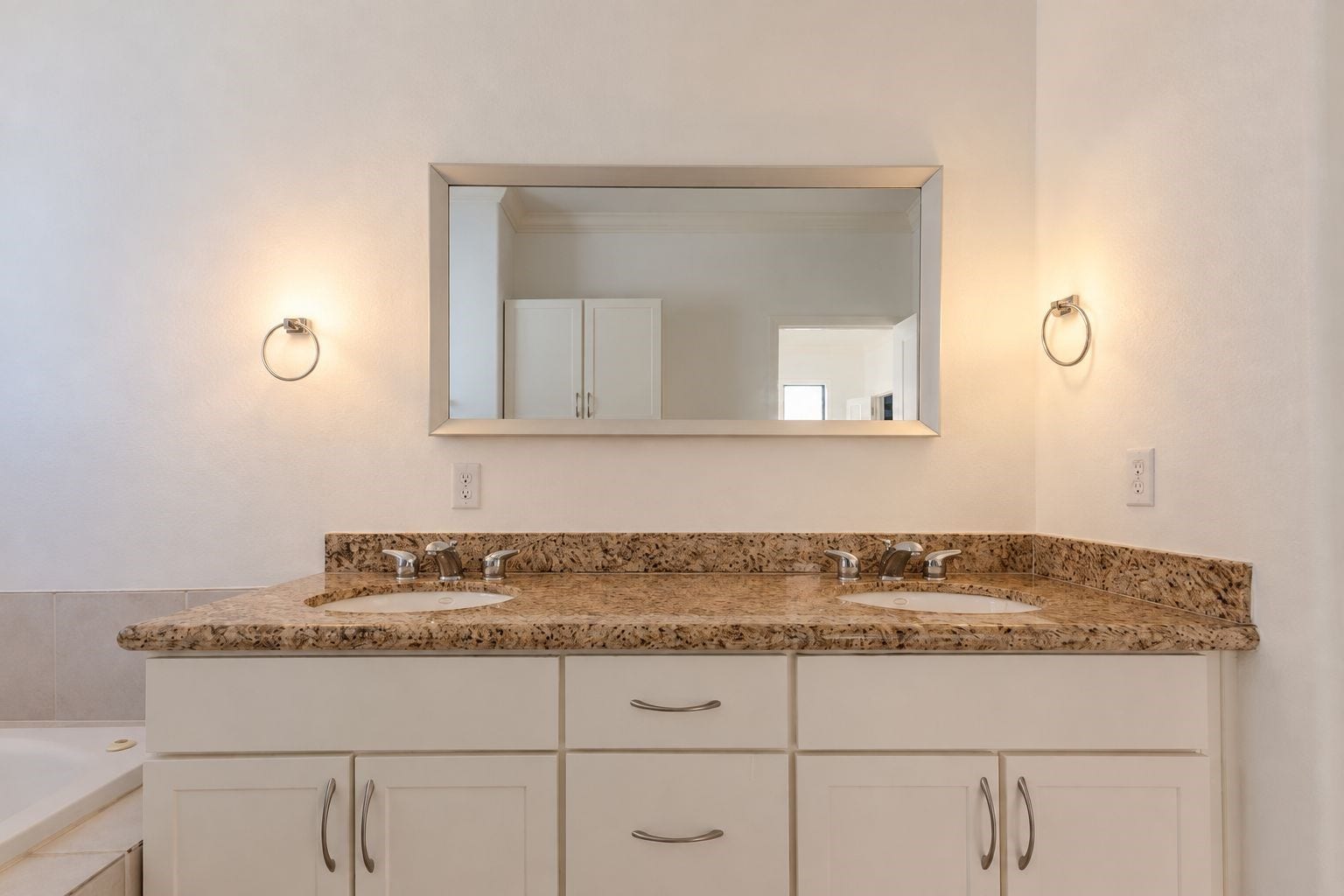 2547 Rusk Street, Houston, TX 77003 2547 Rusk Street, Houston, TX 77003