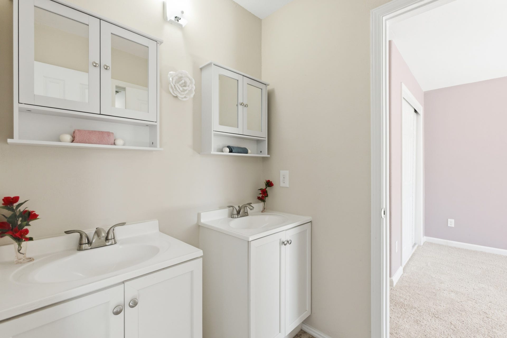 313 Grand Avenue, Bacliff, TX 77518 Bathroom 4