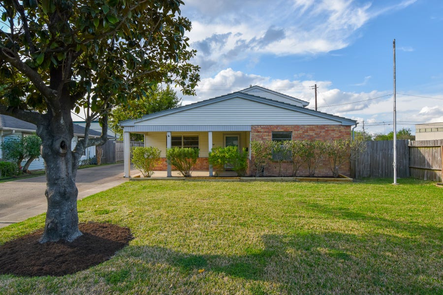 Property photo for 5508 Jessamine Street, Houston, TX