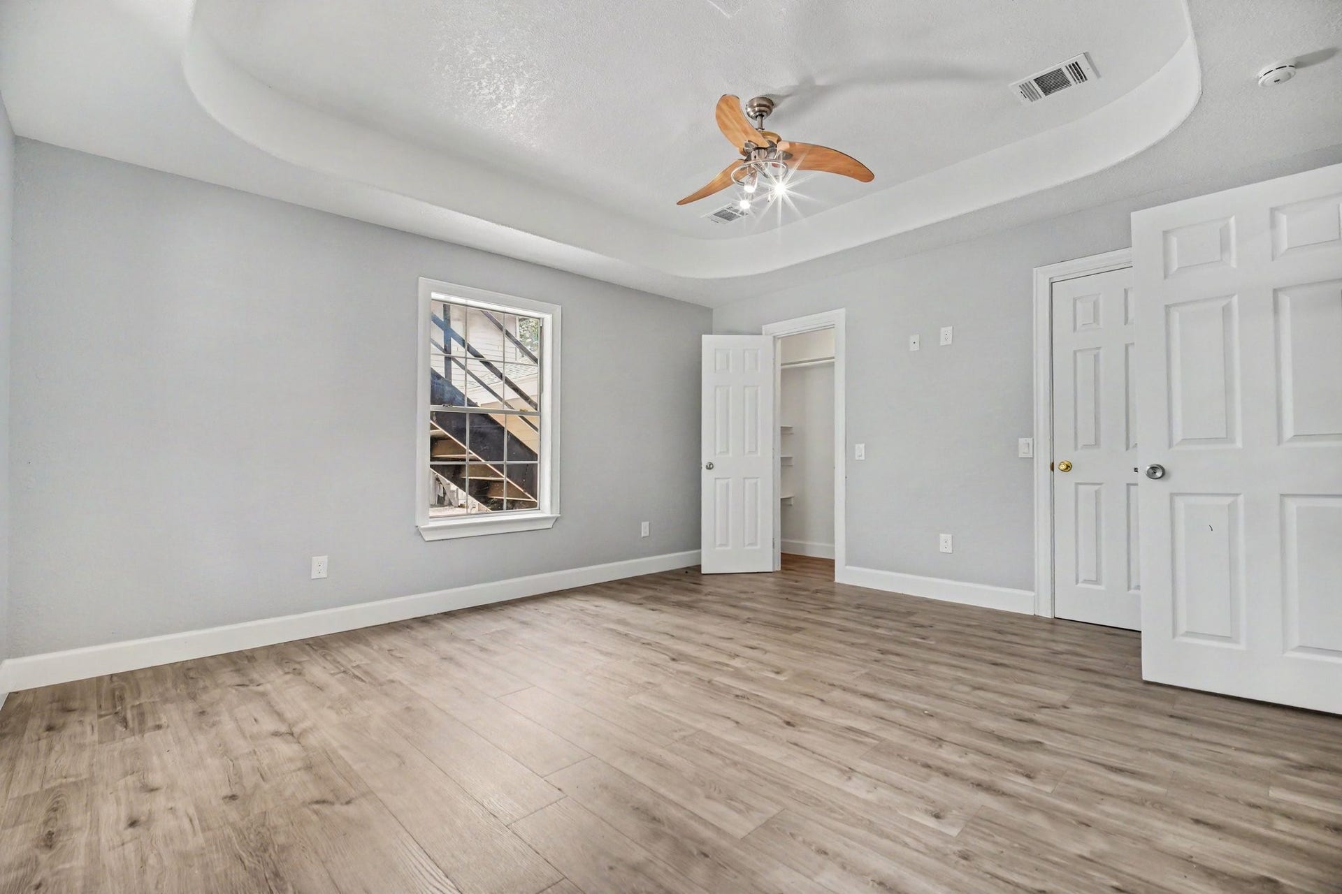 104 Virginia Street, South Houston, TX 77587 Bedroom