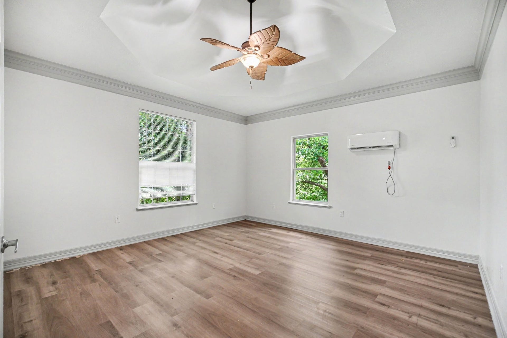 104 Virginia Street, South Houston, TX 77587 Bedroom