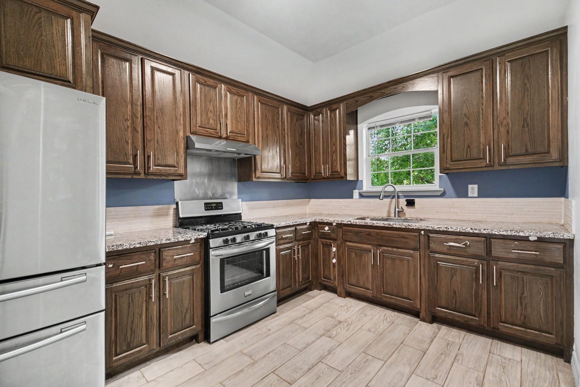 104 Virginia Street, South Houston, TX 77587 Kitchen