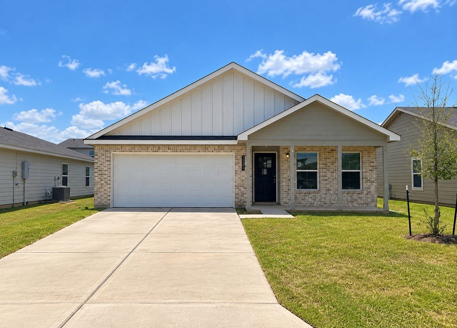 Property photo for 15690 Briar Forest Drive, Conroe, TX