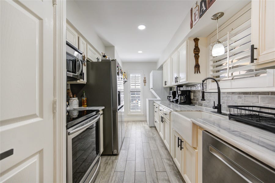 Property photo for 12550 Whittington Drive, #305, Houston, TX