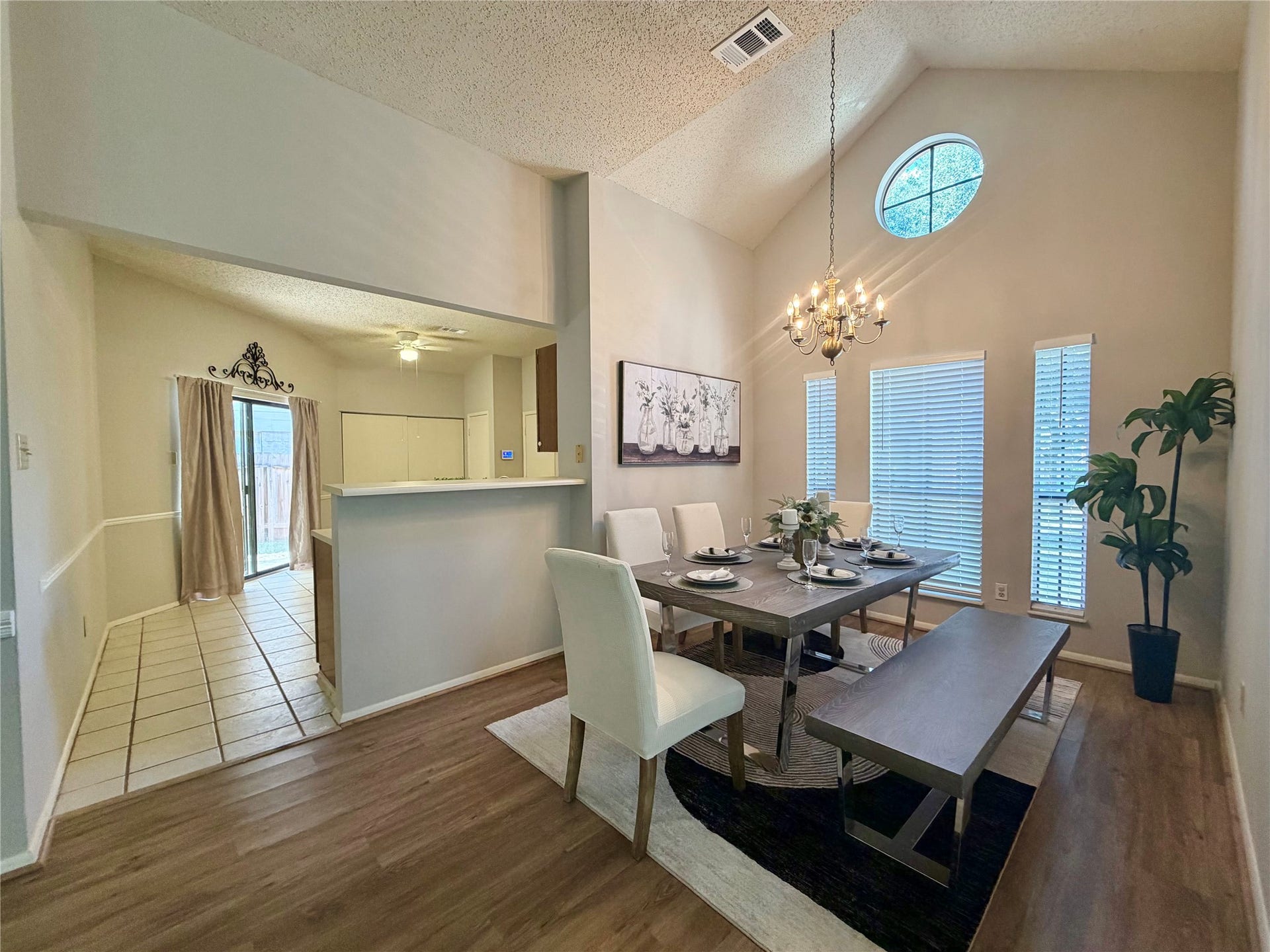 Formal dining room
